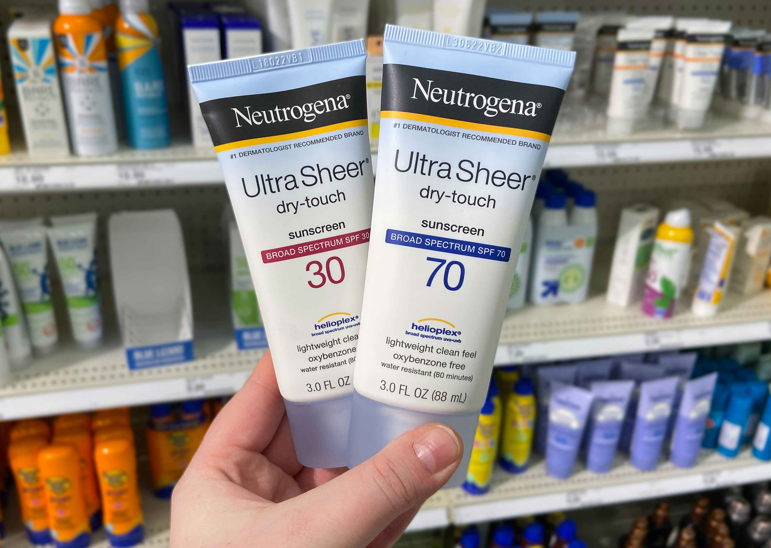 Neutrogena Ultra Sheer Dry-Touch Sunscreen: 4 Bottles for $18 on Amazon
