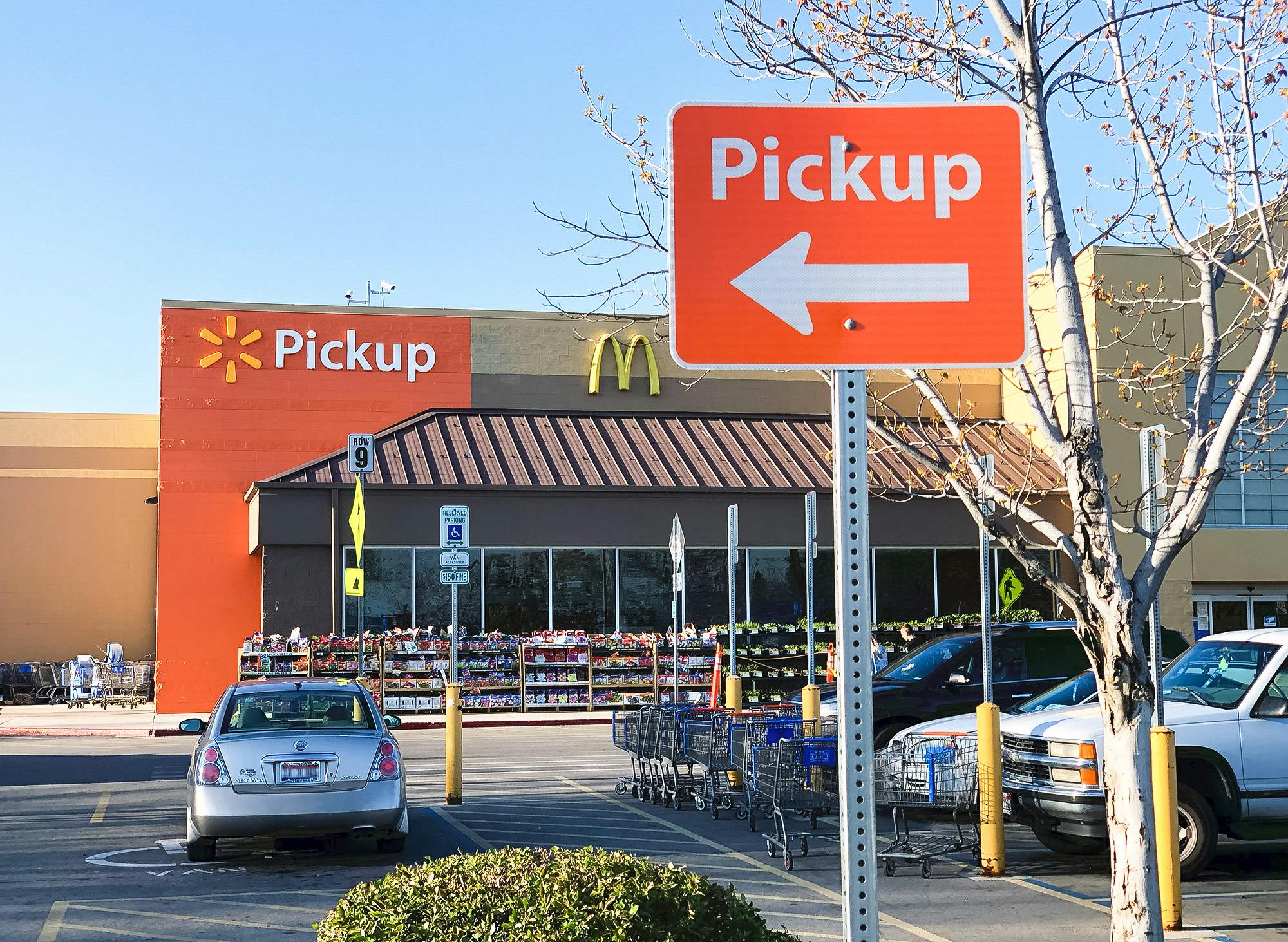 Every Way Imaginable to Save Money on Walmart Grocery Pickup The