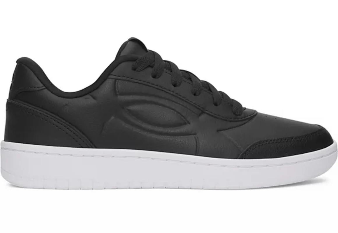Under Armour Women's Tempo Sneakers