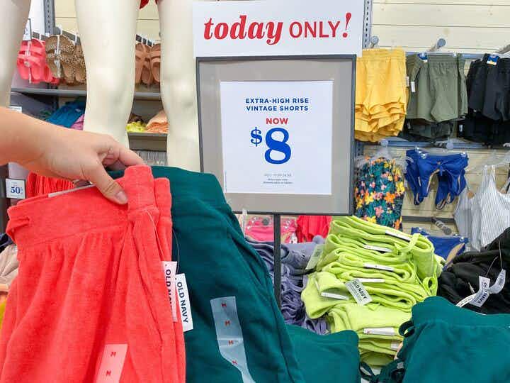 Old Navy Sales List + InStore and Online Shopping Tips The