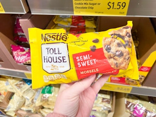 aldi nestle toll house morsels 2021 th 1 1638983380 1638983380