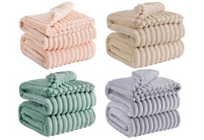 Bedsure Plush Bed Blanket