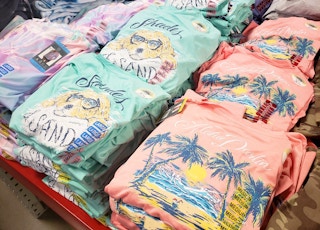 sams club lauren james uv graphic tee 2021 sv 1621009622 1621009622