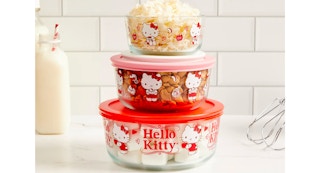 macys hello kitty pyrex set 1684339334 1684339334