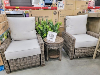 patio set