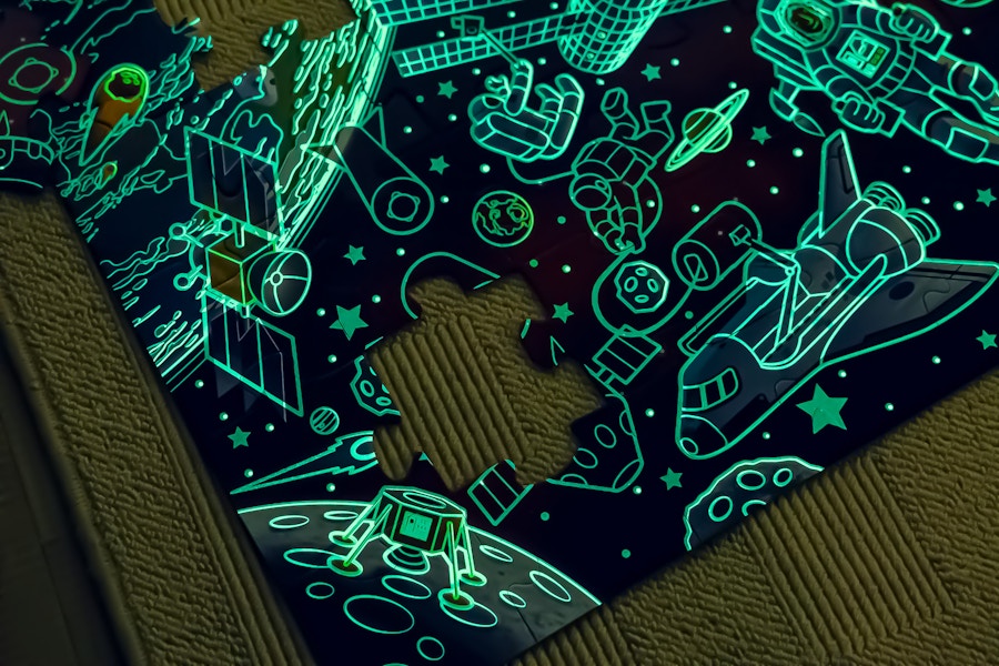 walmart-melissa-and-doug-glow-in-the-dark-puzzle-kcl
