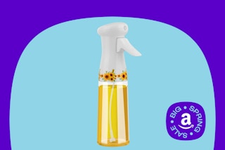 oil sprayer on template
