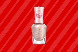 sally hansen nail polish on stripes