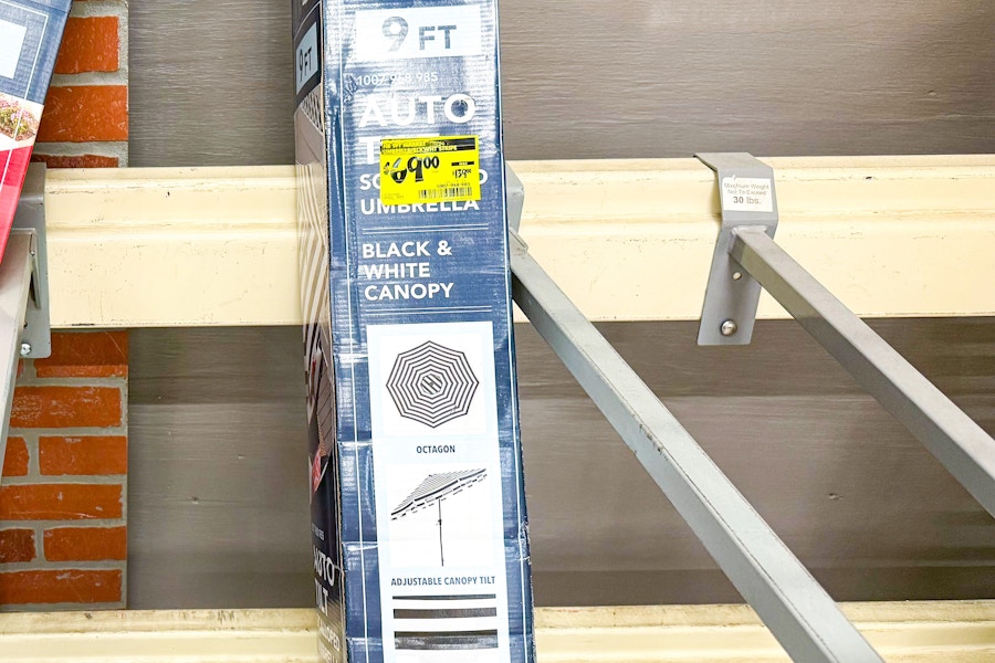 home-depot-black-white-stripe-umbrella-9-ft-kcl