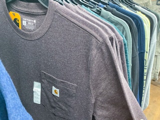 Carhartt Pocket T-Shirt Rack Close up