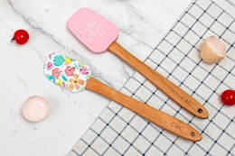 Lifestyle image of Color With Color Spring Spatula Set