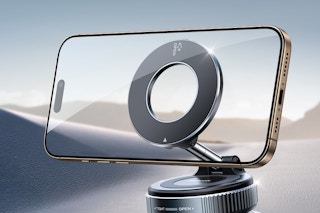 car mount being used