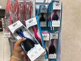 Wet Brush Detangler Brush, Just $6.46 on Amazon card image