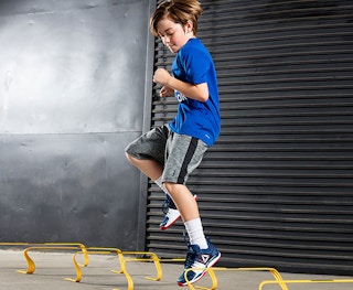 proozy-basketball-mesh-shorts-boy-reebok