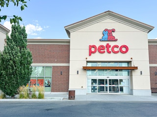 petco-store-front-kcl