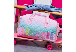 zulily-omg-duffel-bags-mar-2023