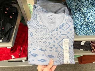 kohls sonoma goods for life womens long sleeve tee 2022 2 1669236874 1669236874