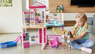 walmart barbie dollhouse and furniture doll playset