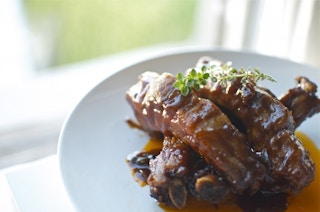 microwave rib with bourbon sauce e1460573542860