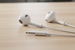 apple earpods 2-pack