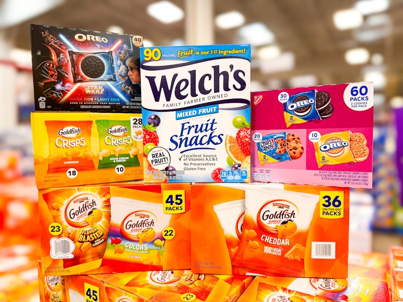 goldfish, welch's fruit snacks and more snacks