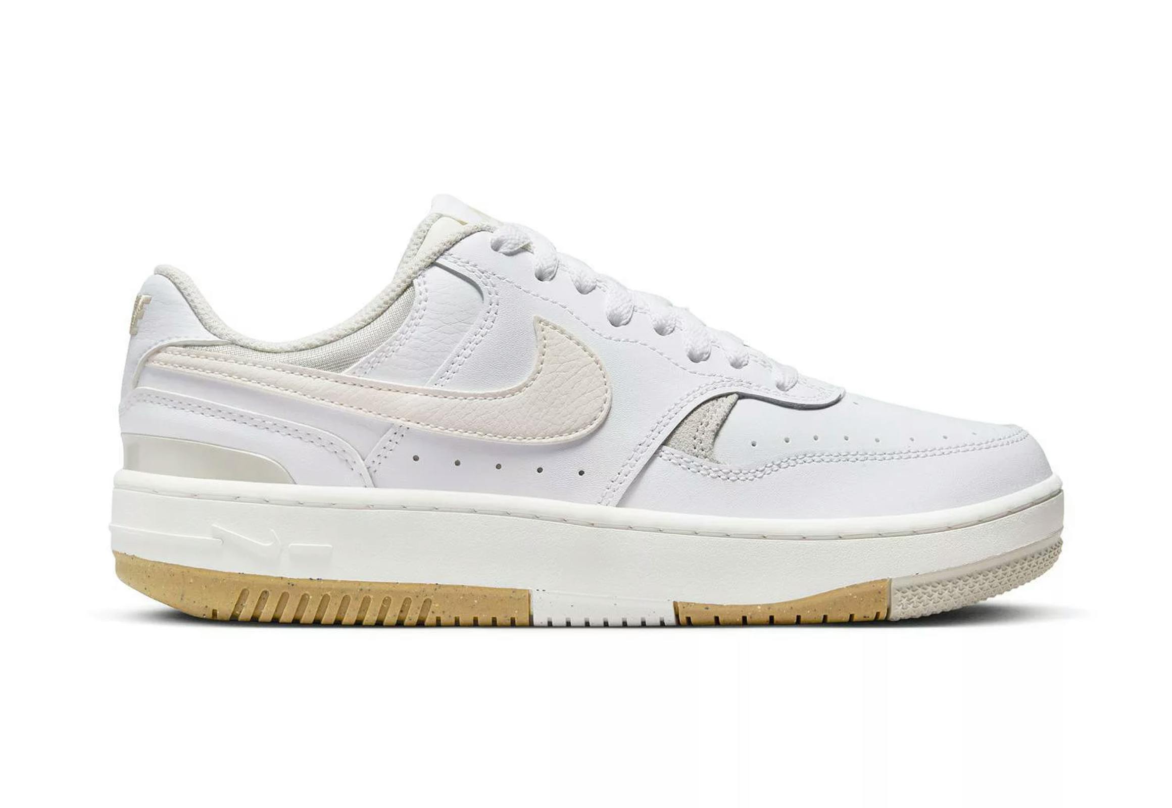 Nike Women's Gamma Force Shoes