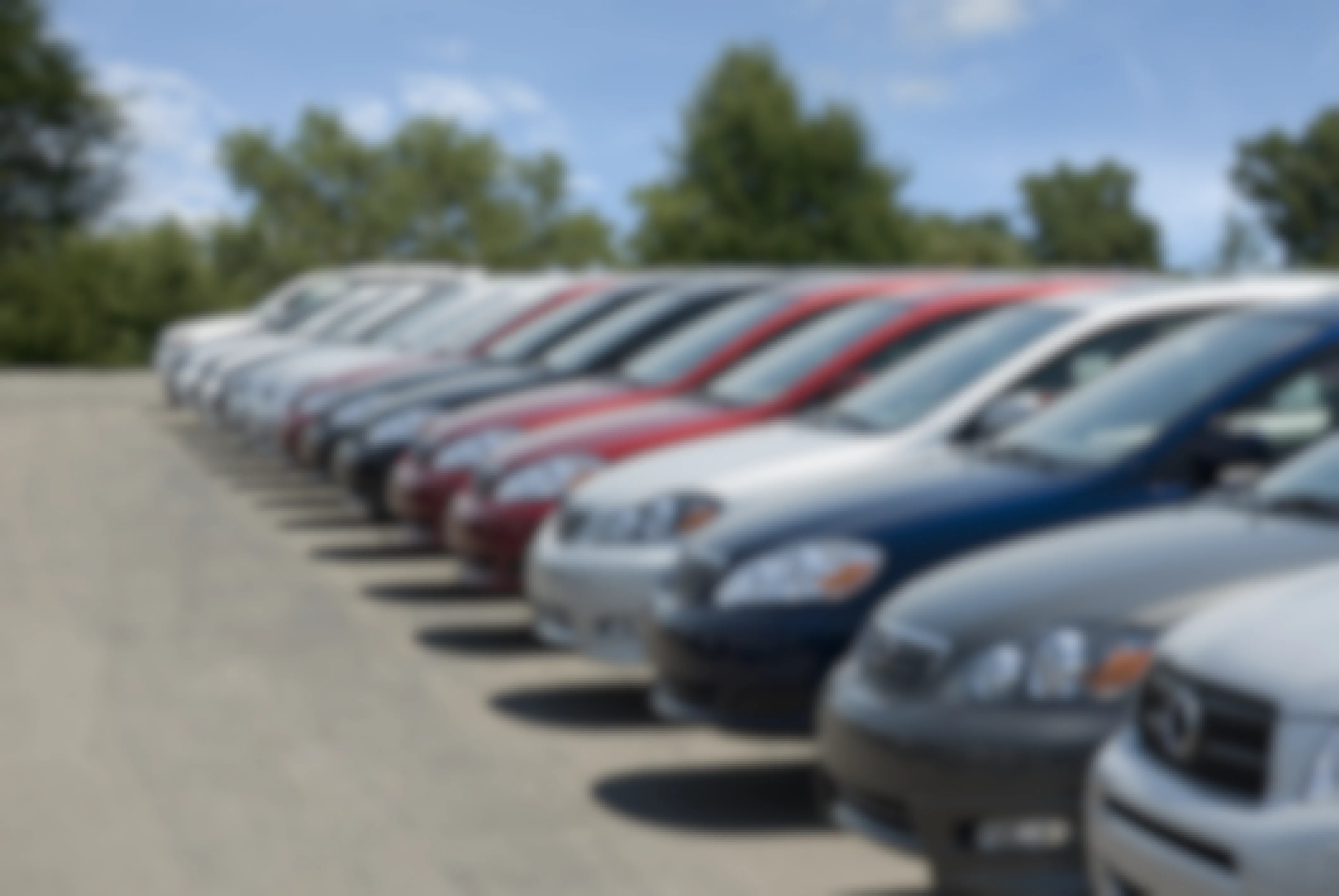 Bargain Car Prices: Is It a Good Time to Buy a Car?