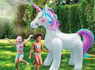 zulily-large-animal-sprinklers-2022-1