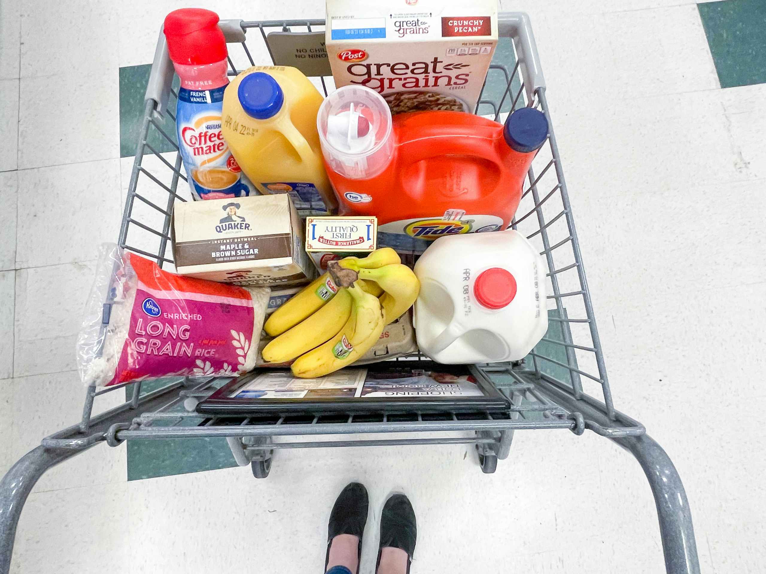 grocery-shopping-without-coupons-budget-save-money-cart-2022