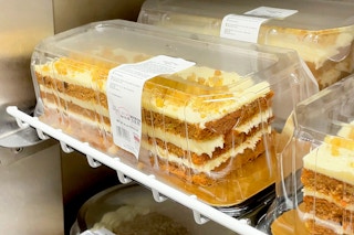 costco-bakery-items-kirkland-carrot-cake-kcl-1