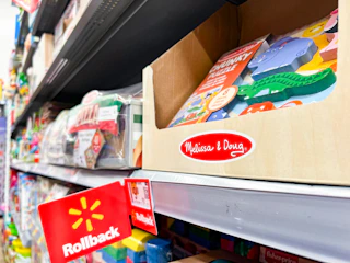 melissa-and-doug-walmart-area-shots-december-2024-2