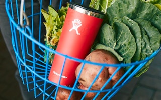 proozy-hydro-flask-tumbler-2022-feature-2