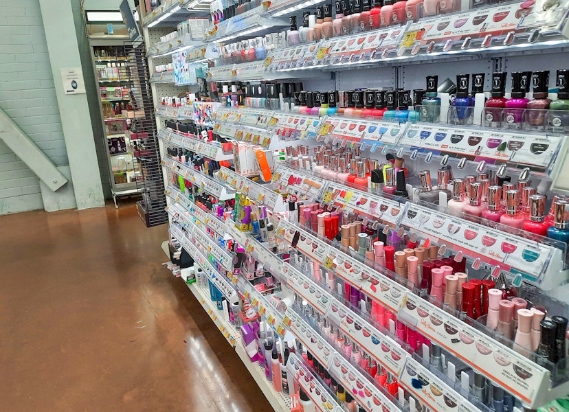 walmart-nail-polish-aisle-area-shot-2021-2