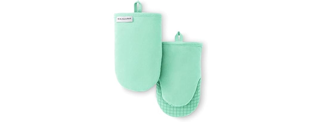 KitchenAid Mini Oven Mitts