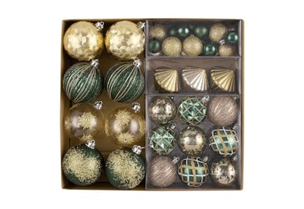 Christmas Ornaments Set