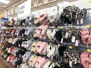 walmart-slipper-aisle-area-shot-2021