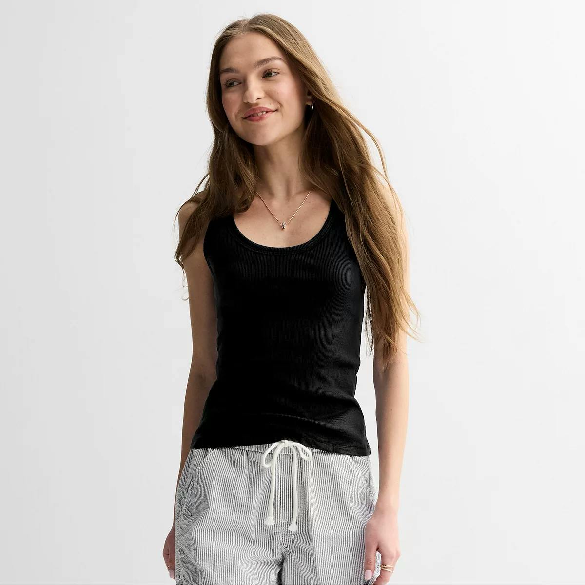 SO Juniors' Rib Scoop Neck Tank Top