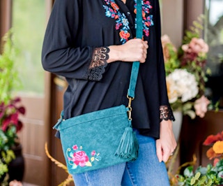 walmart the pioneer woman crossbody handbag 2023 1676640580 1676640580