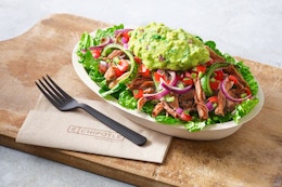 Chipotle Shares 50K Coupons for FREE Lifestyle Bowls on Jan. 10 card image