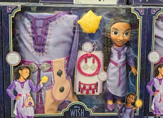 disney wish asha doll & dress-up set