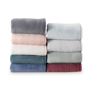 Hotel Style Oversized Blanket