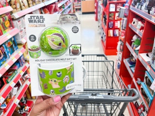 Star Wars Mandalorian holiday gift set