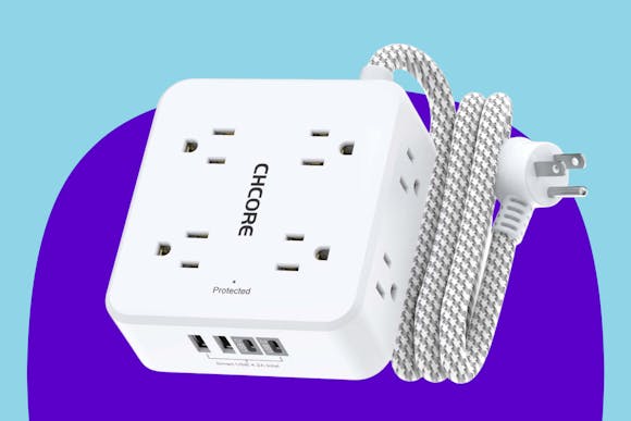 Score This Surge Protector for Only $9 With Amazon Prime