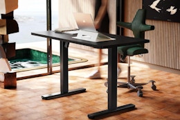  HUANUO Electric Standing Desk.