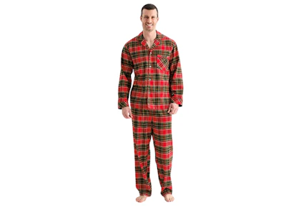 St. John's Bay Men's Pajama Set