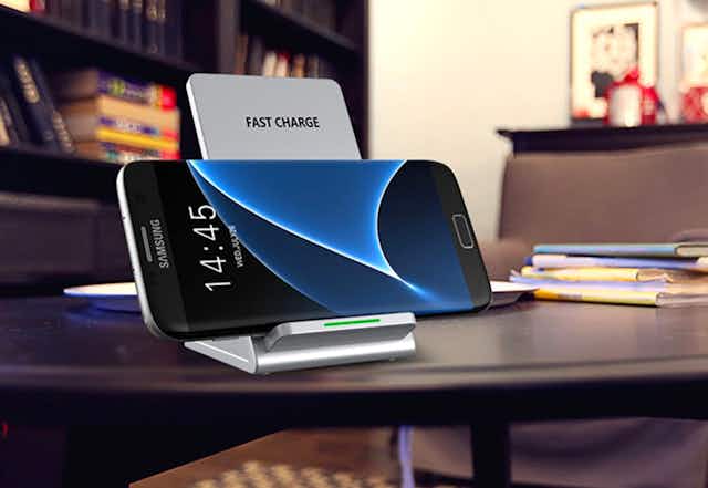 Wireless Fast Stand-Up Charger, Only $11.49 Shipped card image