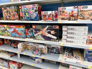 walmart lego star wars aisle 2021 1625072221 1625072221