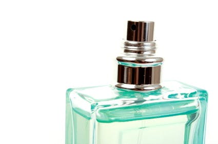 7 Ways to Pay Less for Perfume