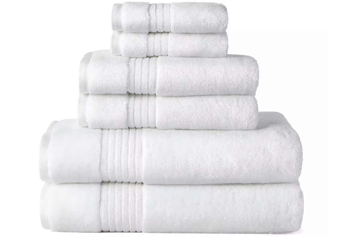 Liz Claiborne Bath Towel