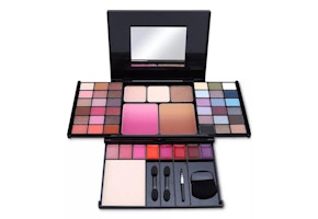 Star-Studded Beauty Collection